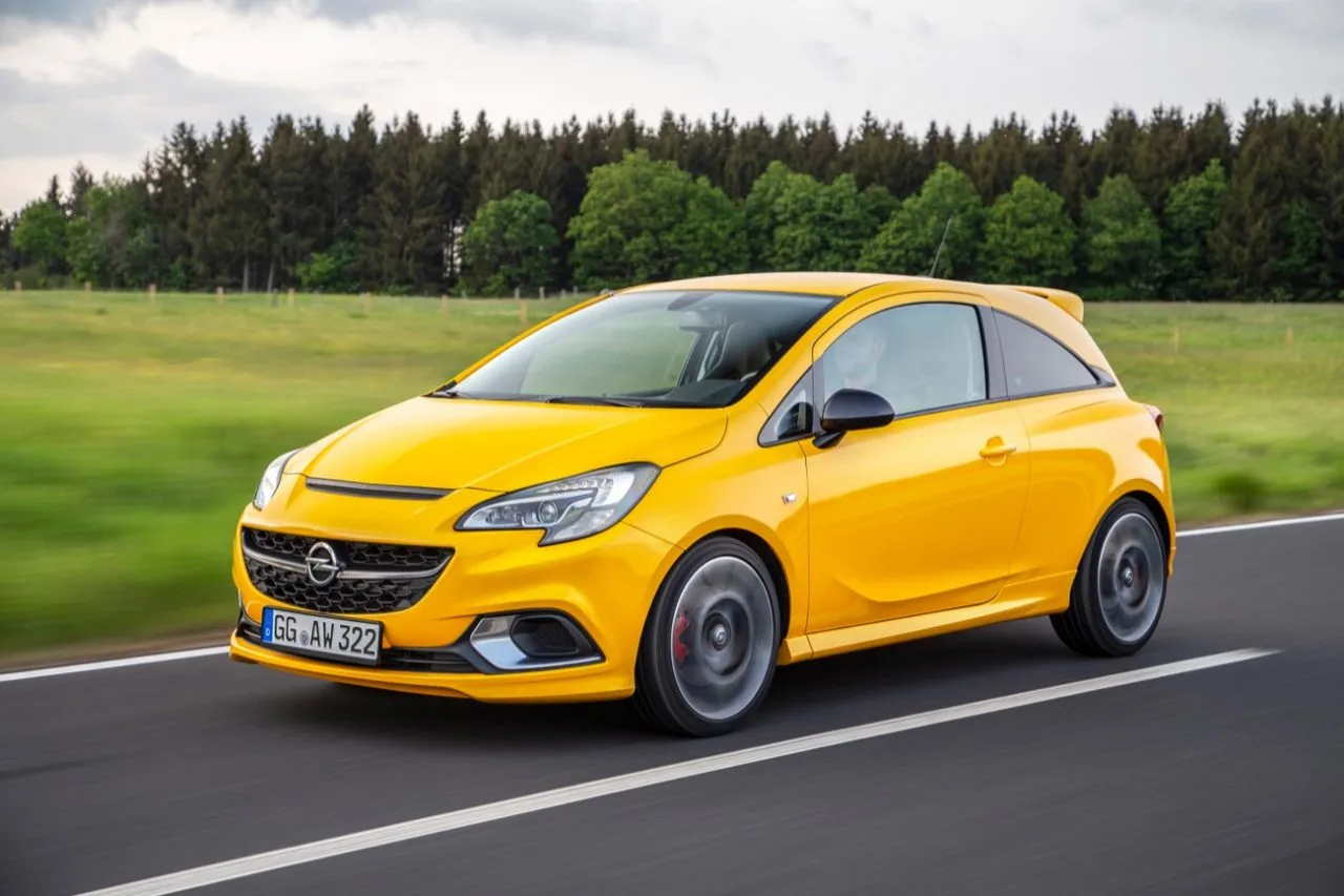 Yeni Opel Corsa GSe Resmî Olarak Onaylandı: Sportif Performans ve EV Esintisi