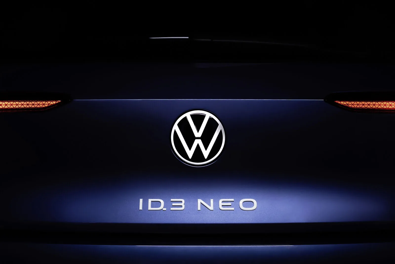 Volkswagen ID.3 Neo geliyor: Elektrikli hatchback yeni isim ve teknolojiyle güncelleniyor