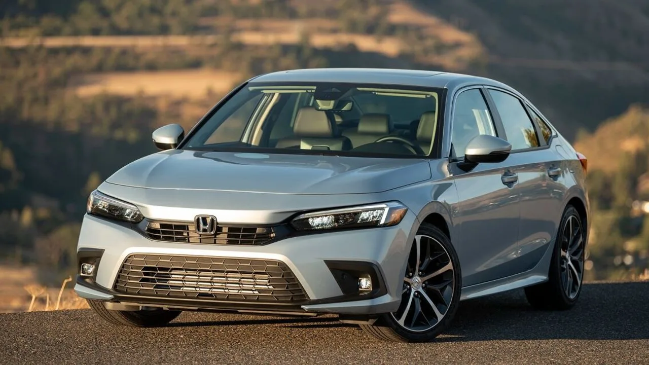 Yeni Honda Civic geliyor: İşte ortaya çıkan muhtemel tasarımı