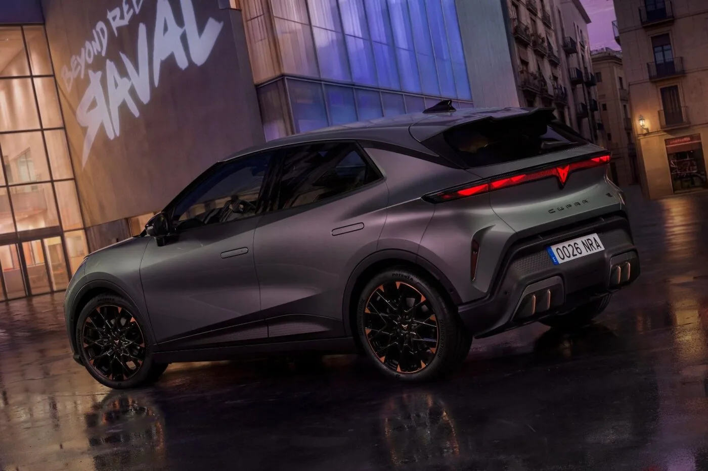 Şehir İçin Yeni Elektrikli Oyuncu: Cupra Raval Sahneye Çıktı
